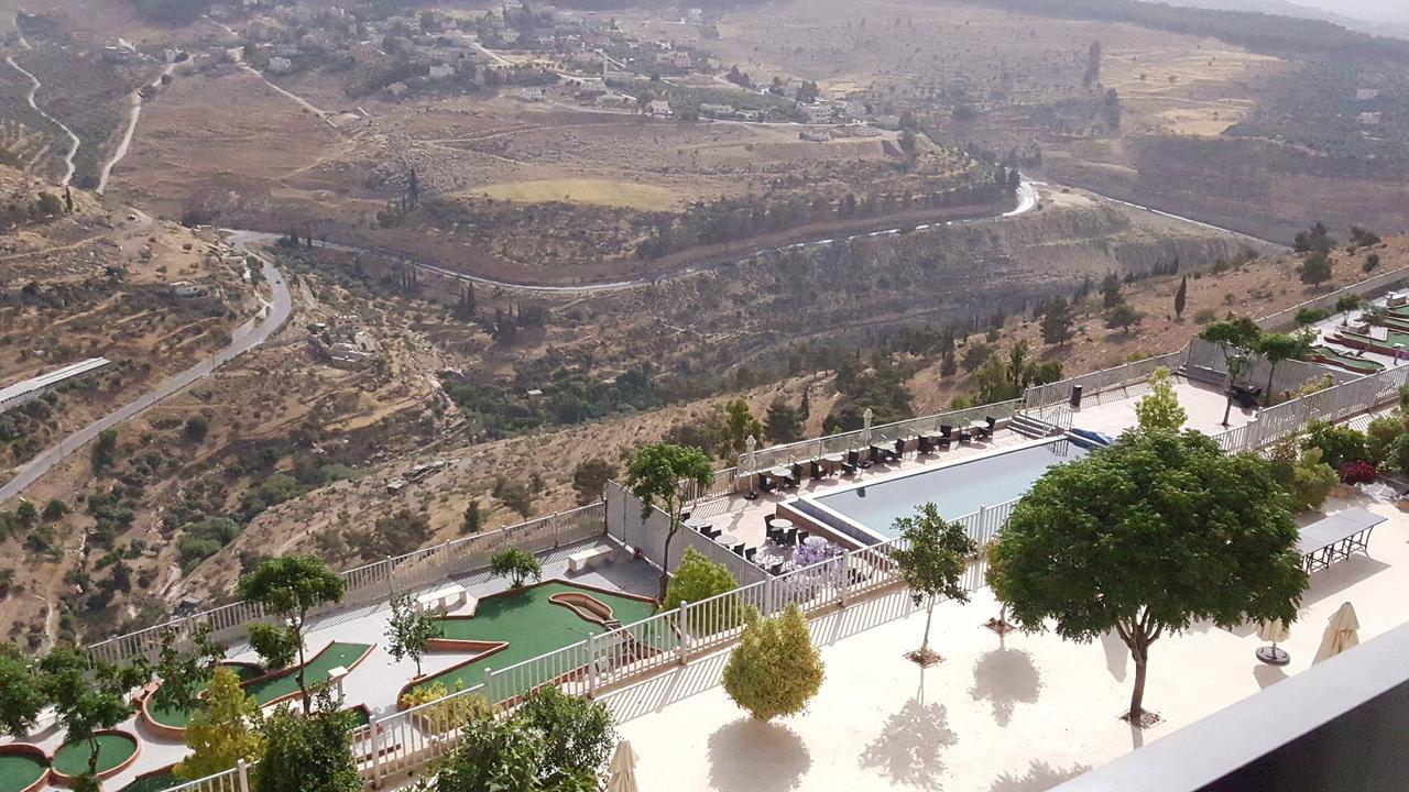 Sindyan Resort Amman Exteriör bild